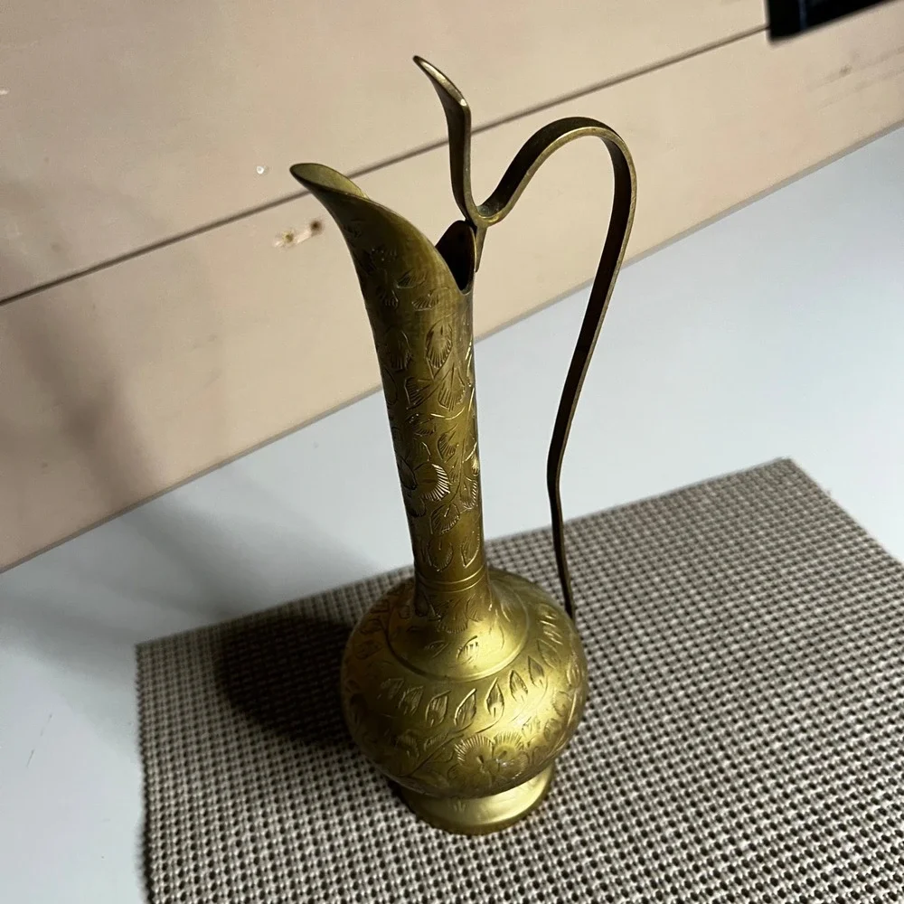Vintage World Gift India Etched‎ Brass Aftaba Pitcher Decorative Floral Vase 10